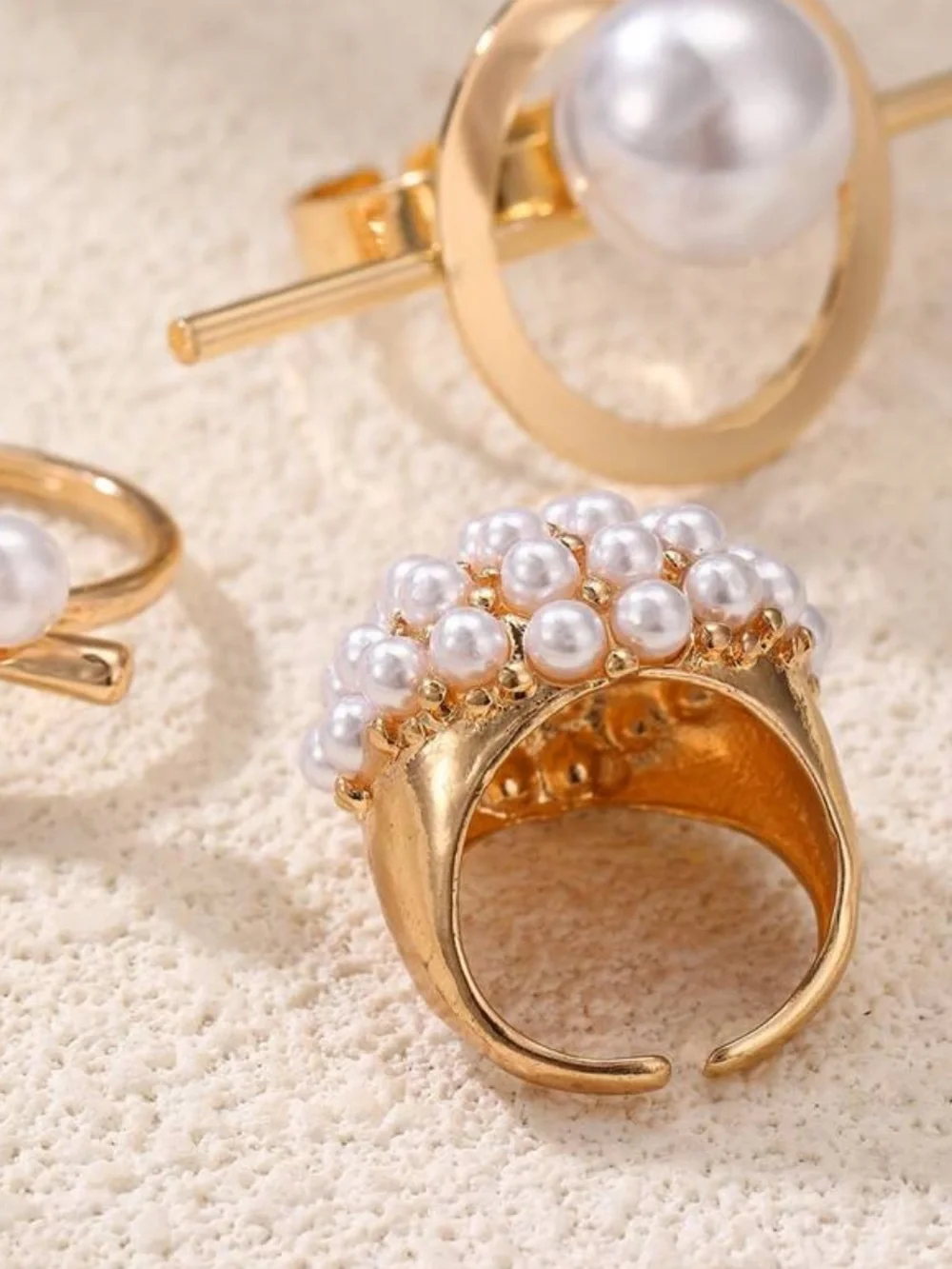 Luxe Gold Pearl Cluster Dome Ring
